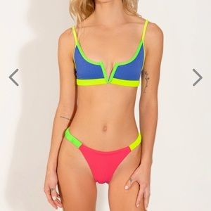 NWT ONEONE SWIMWEAR Carly skimpy bikini neon swim bottom XS Curaçao